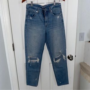 American Eagle distressed mom jean